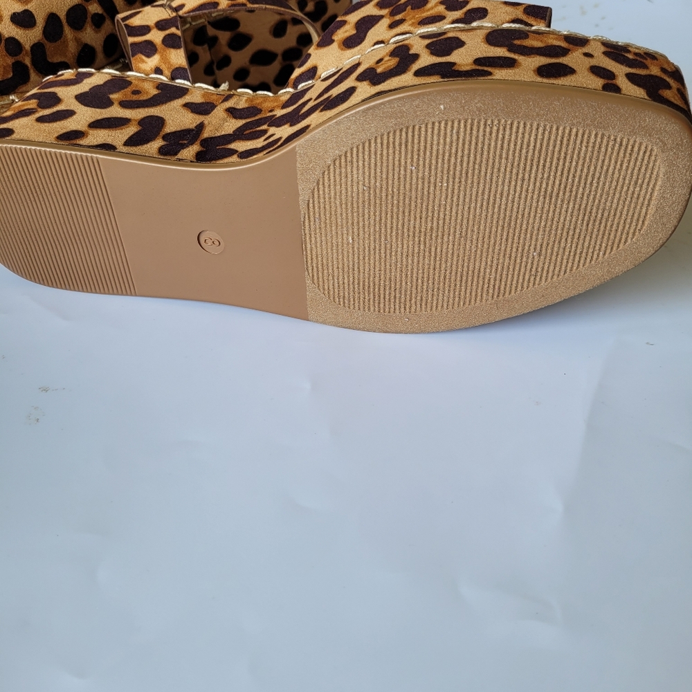 Cato comfort Shoes never been worn